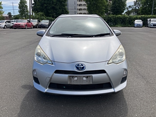 TOYOTA AQUA 2012