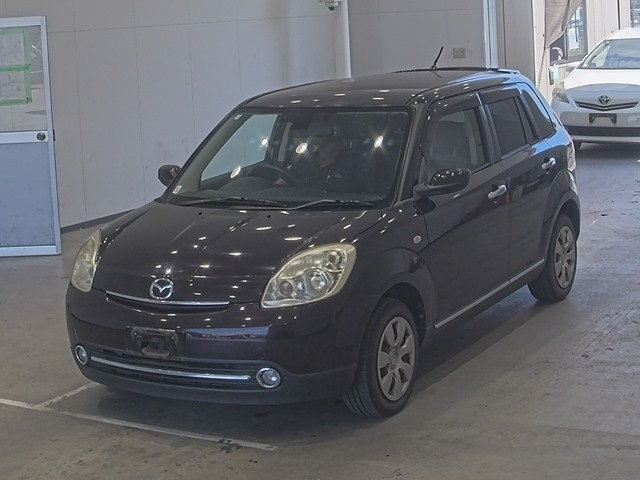MAZDA VERISA 2012