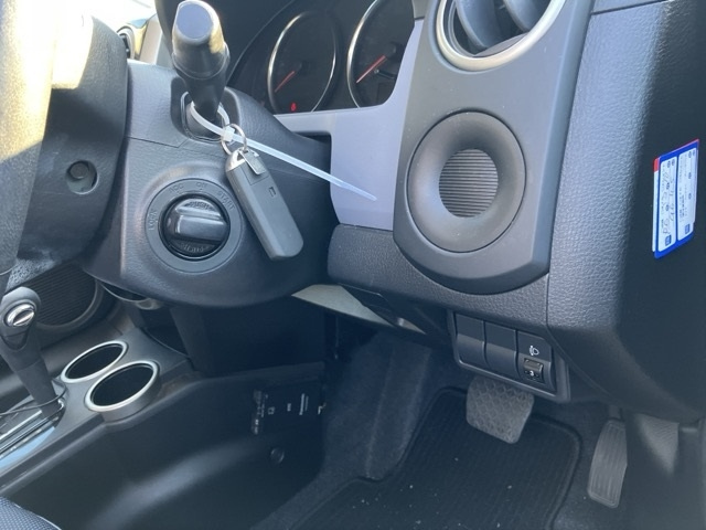 MAZDA VERISA 2012