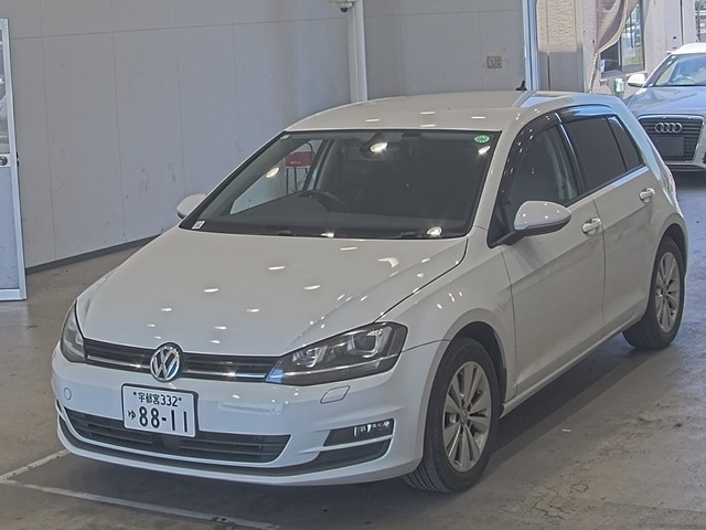 VOLKSWAGEN GOLF 2015