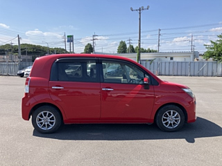 TOYOTA SPADE 2012