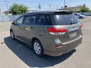TOYOTA WISH 2009