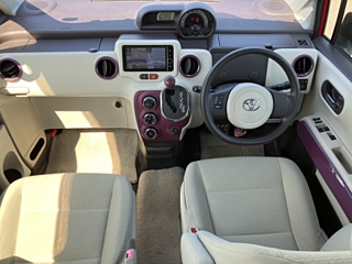 TOYOTA SPADE 2012