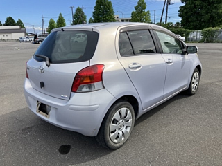 TOYOTA VITZ 2009