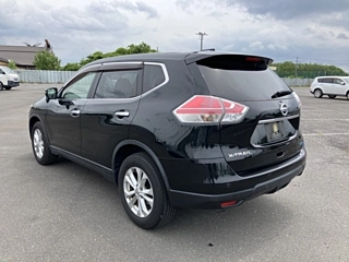 NISSAN X-TRAIL 2015