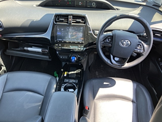 TOYOTA PRIUS 2019