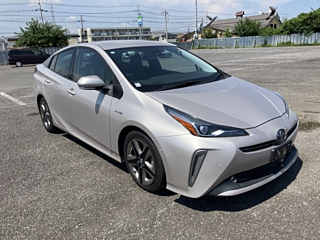 TOYOTA PRIUS 2019