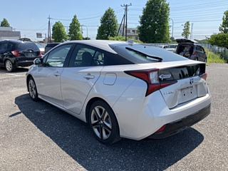 TOYOTA PRIUS 2019
