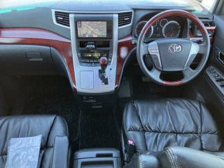 TOYOTA VELLFIRE 2008