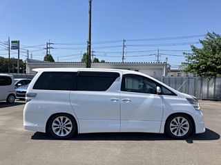 TOYOTA VELLFIRE 2008