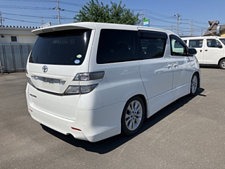 TOYOTA VELLFIRE 2008