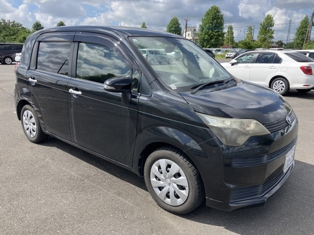 TOYOTA SPADE 2013