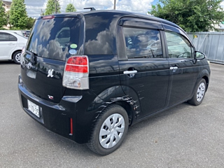 TOYOTA SPADE 2013