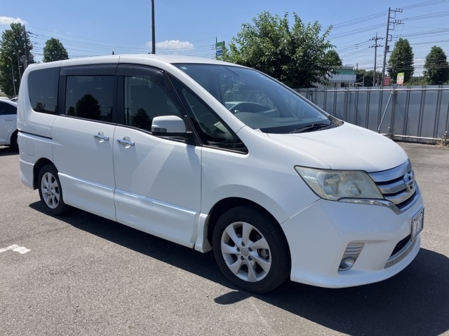 NISSAN SERENA 2012