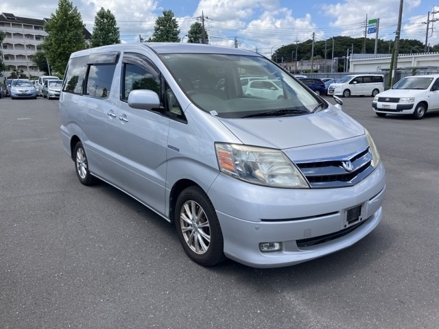TOYOTA ALPHARD 2008