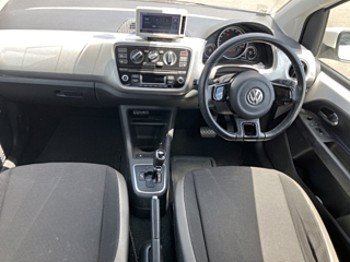 VOLKSWAGEN UP 2013