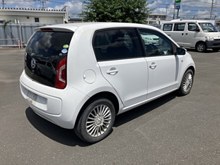 VOLKSWAGEN UP 2013