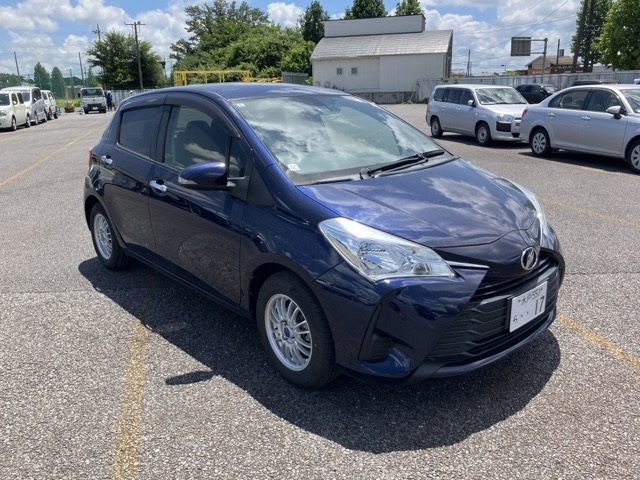 TOYOTA VITZ 2018