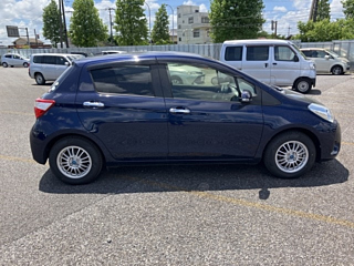 TOYOTA VITZ 2018
