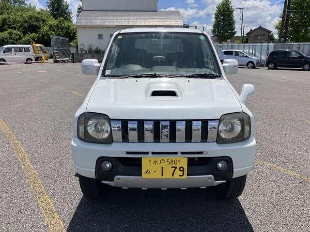 SUZUKI JIMNY 2011