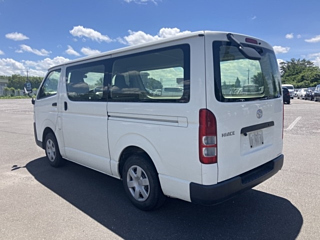 TOYOTA HIACE VAN 2020