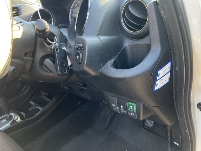 HONDA FIT SHUTTLE 2012