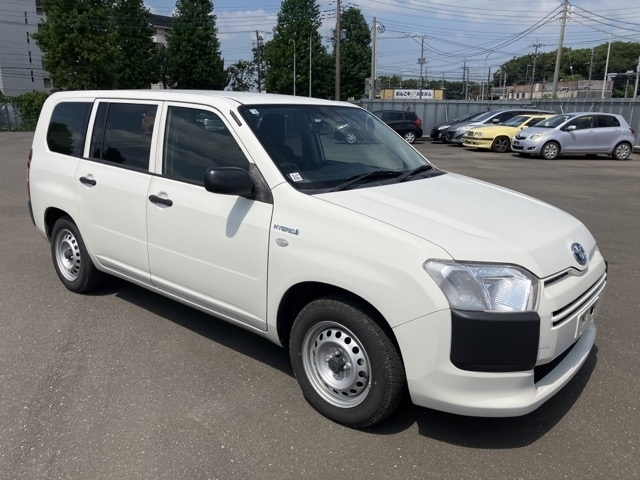 TOYOTA PROBOX 2020