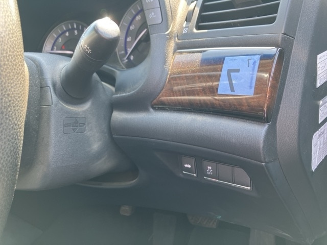 NISSAN FUGA 2010