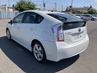 TOYOTA PRIUS 2014