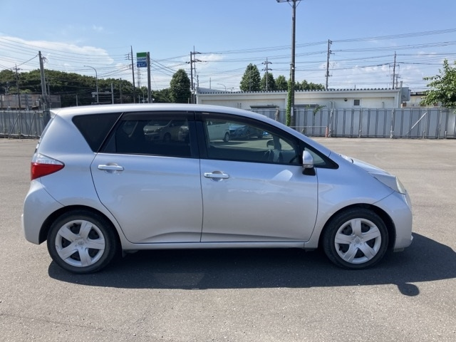 TOYOTA RACTIS 2011