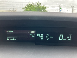 TOYOTA PRIUS 2014
