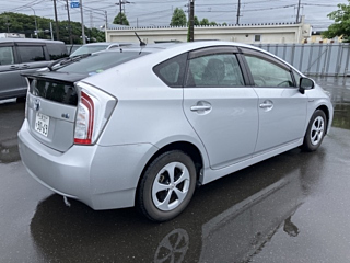 TOYOTA PRIUS 2014