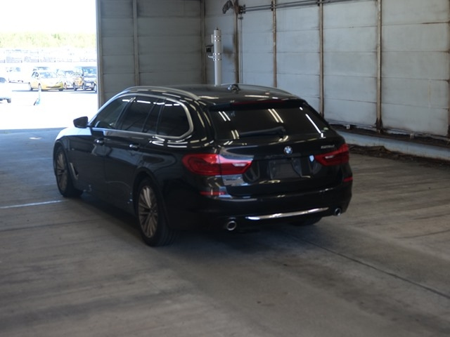 BMW 5 SERIES 2018