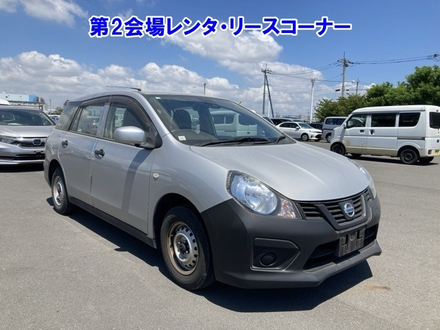 NISSAN AD 2020