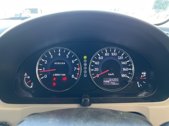 MAZDA VERISA 2010