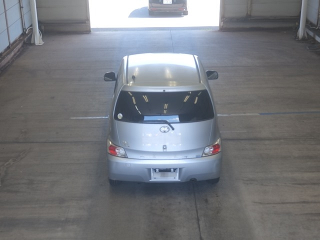 TOYOTA BB 2009