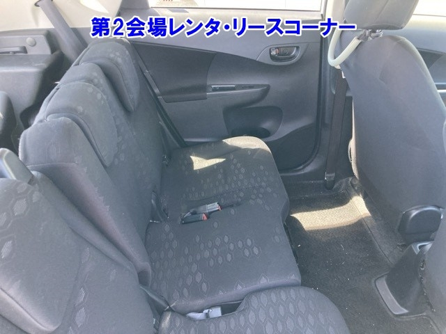 TOYOTA RACTIS 2013