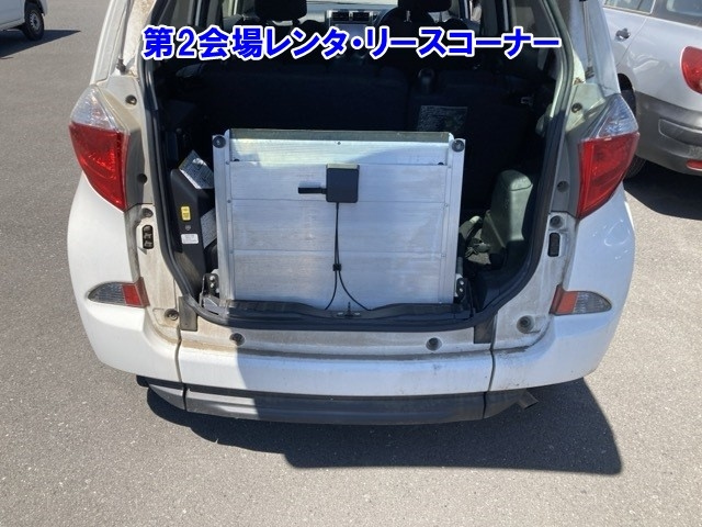 TOYOTA RACTIS 2013