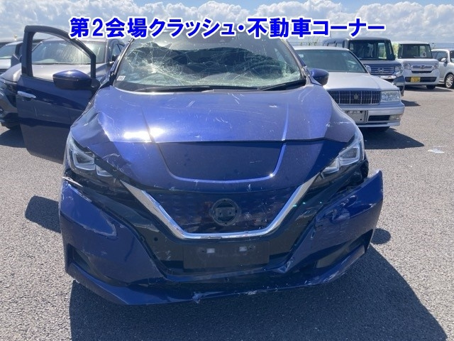 NISSAN LEAF 2018