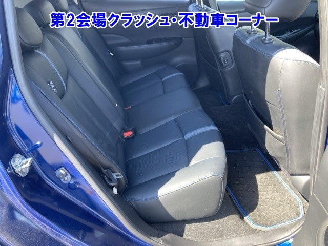 NISSAN LEAF 2018