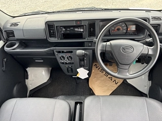 DAIHATSU HIJET VAN 2020