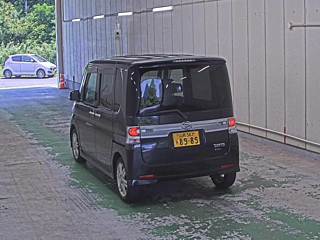 DAIHATSU TANTO 2011