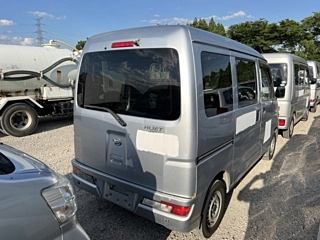 DAIHATSU HIJET VAN 2019