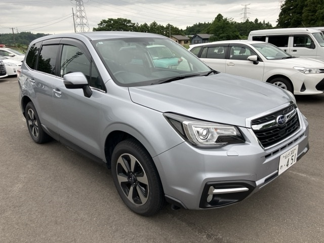 SUBARU FORESTER 2017