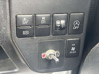 DAIHATSU HIJET VAN 2019