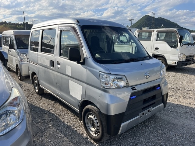 DAIHATSU HIJET VAN 2019