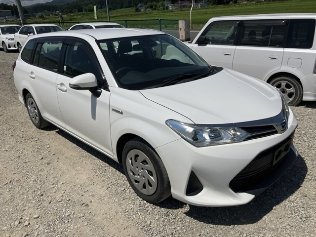 TOYOTA COROLLA FIELDER 2018