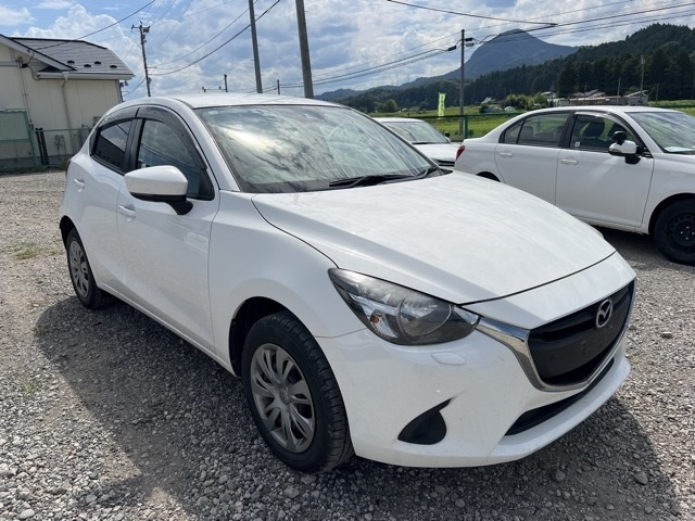 MAZDA DEMIO 2018
