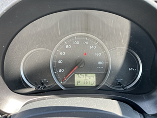 TOYOTA VITZ 2012