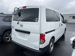 NISSAN NV200 2018